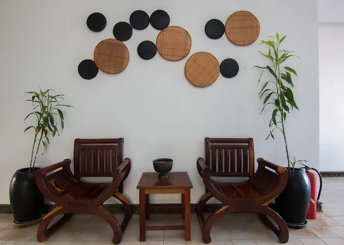 Apsara Centrepole Hotel