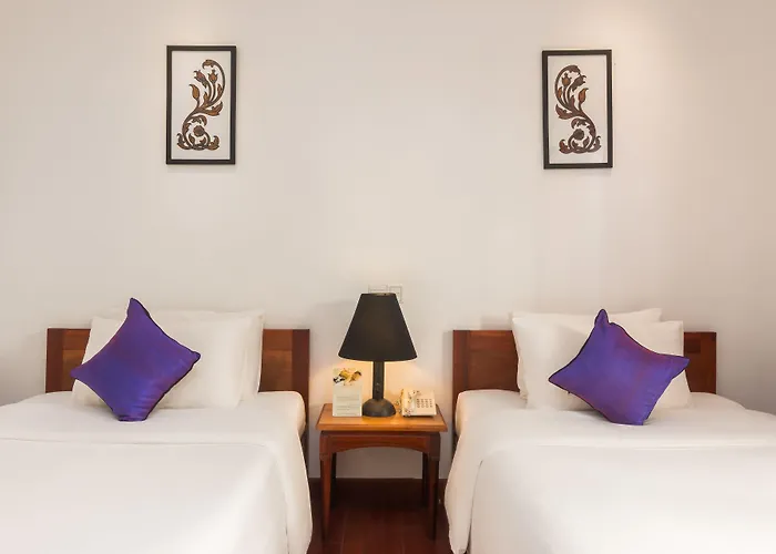 Apsara Centrepole 4*