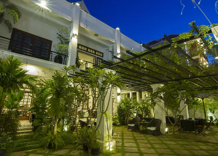 Apsara Centrepole Hotel 4*